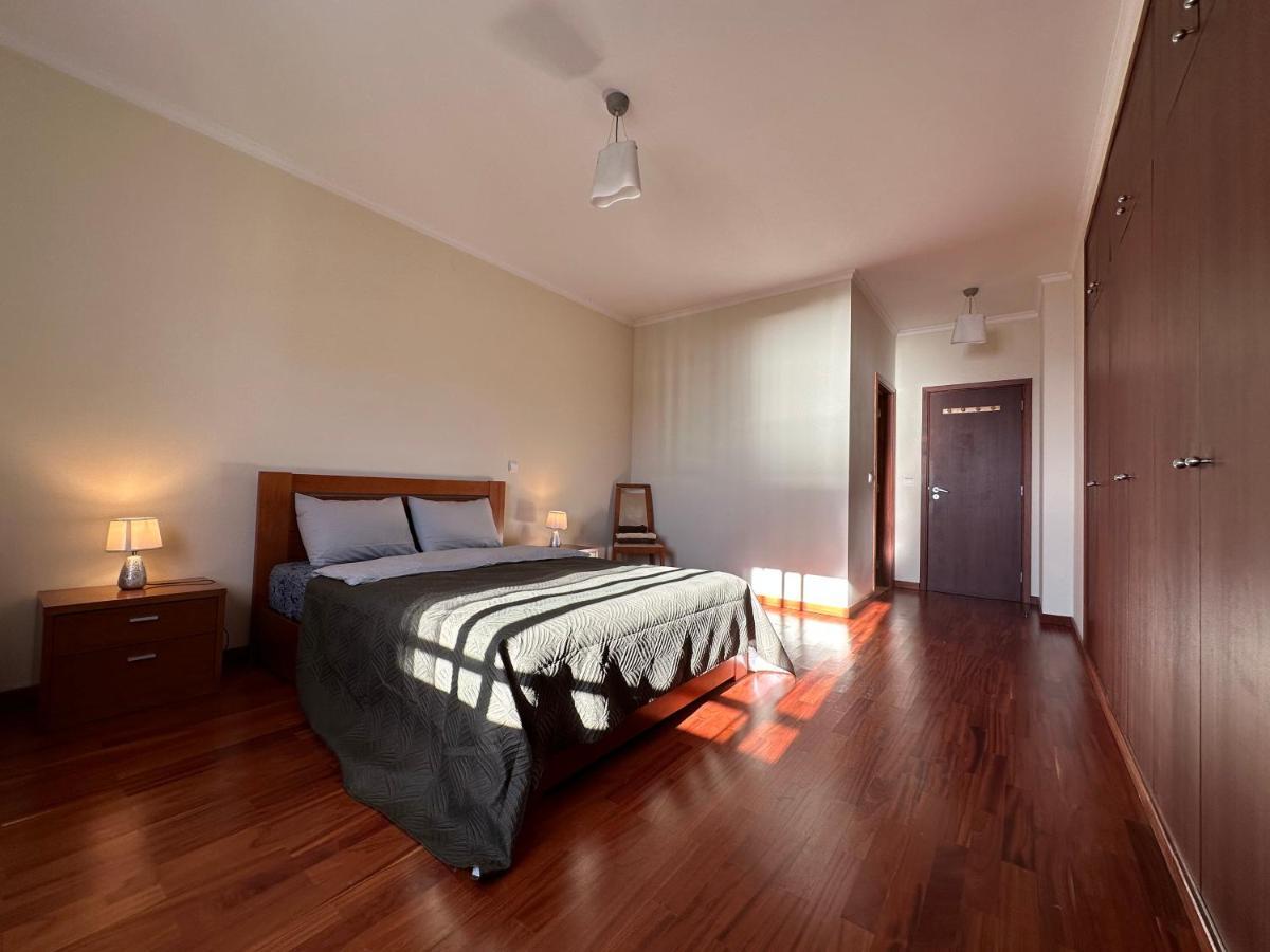 Apartment Plaza Near Forum Madeira - For Rent Funchal (Madeira)