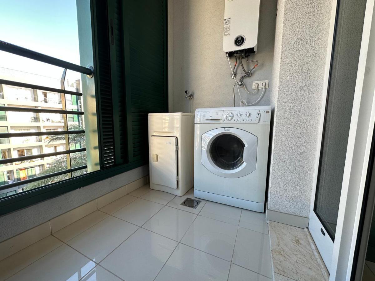 Plaza Near Forum Madeira - For Rent Apartment *